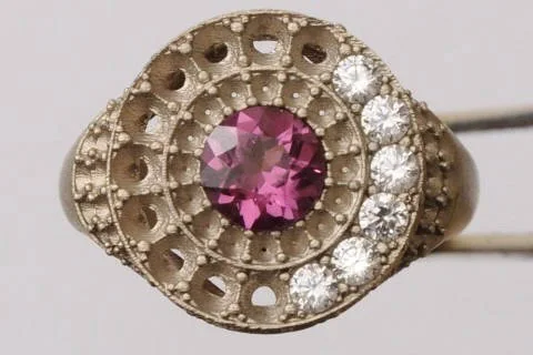 Schmuck und Objektdesign – Bild 3